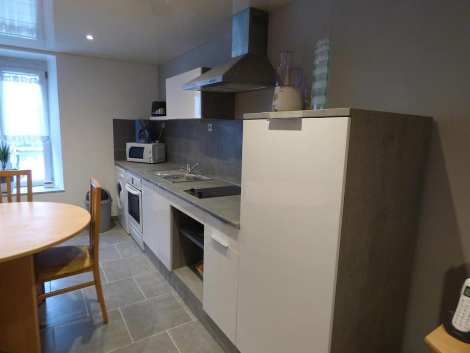 Appartement meublé 36 m2 entièrement rénové Apartment in Vosges