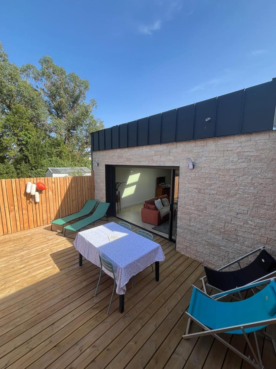 Patio, Day