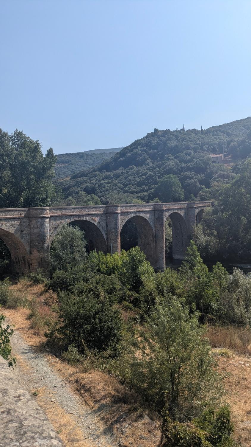 Nearby landmark, Natural landscape