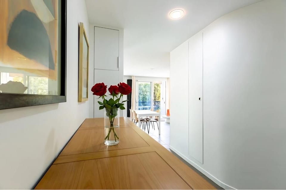 Trocadero - Elegant 2BR - Terrace Apartment in Paris