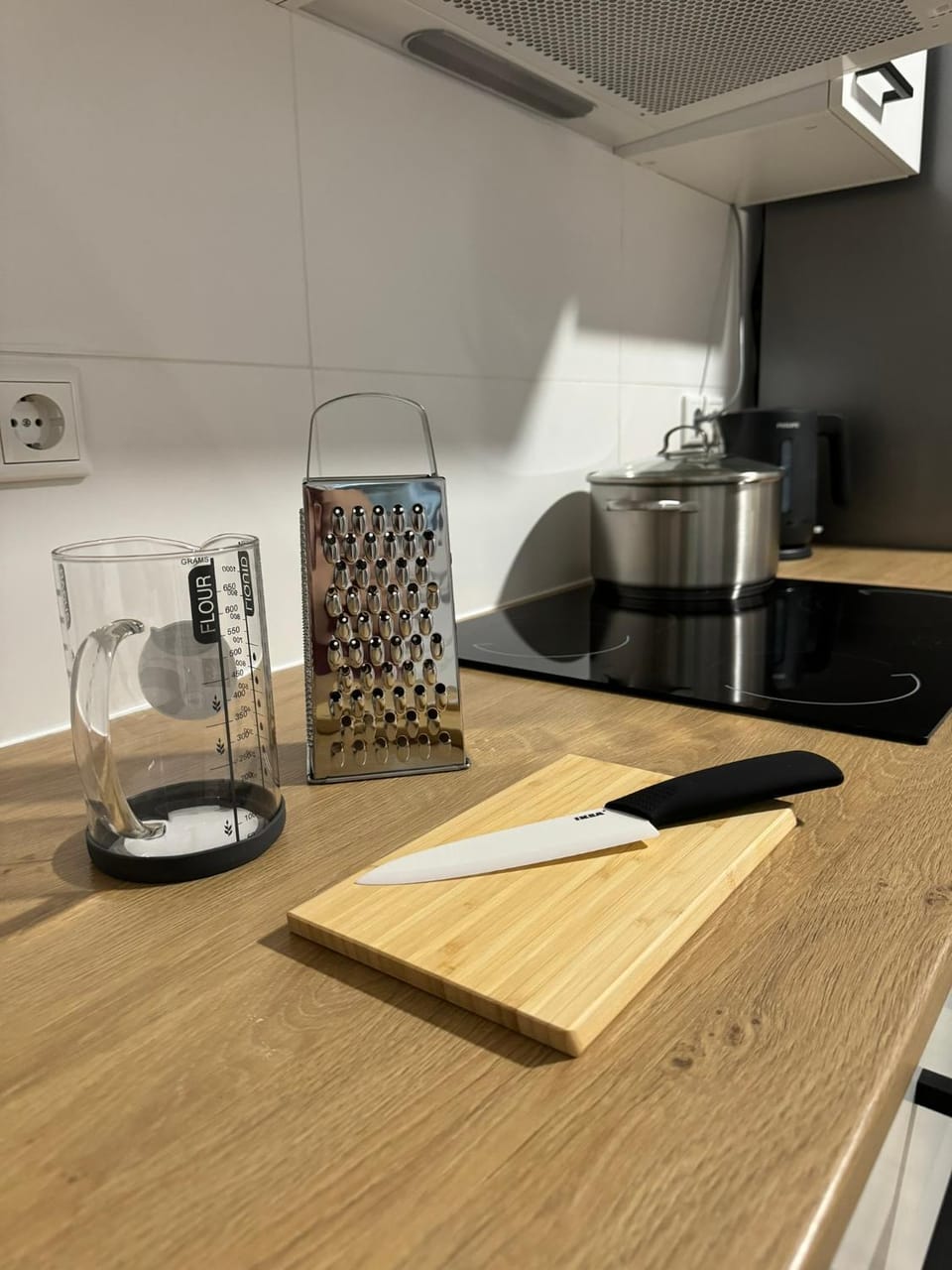 Kitchen or kitchenette, kitchen