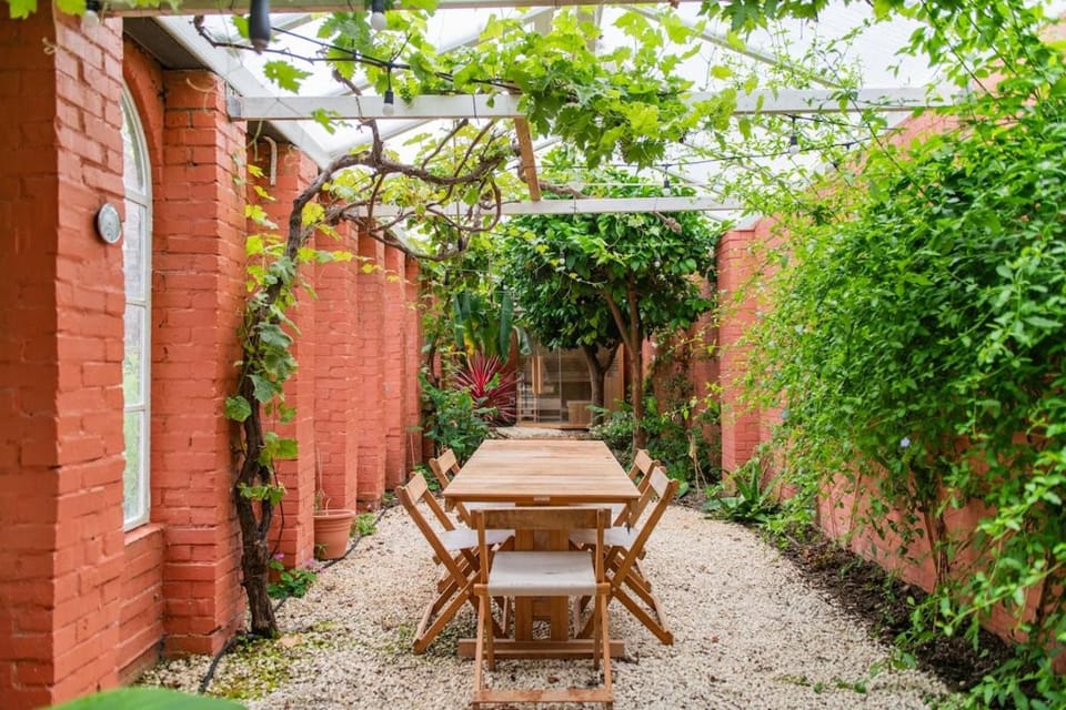 Garden, Garden, Dining area
