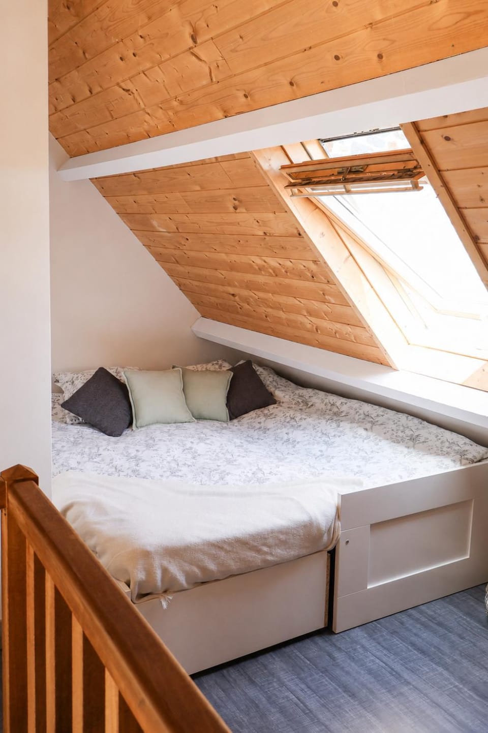 bunk bed