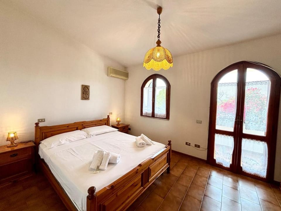 Villa Le Rose - Sant'Andrea, Sardinia House in Quartu Sant'Elena