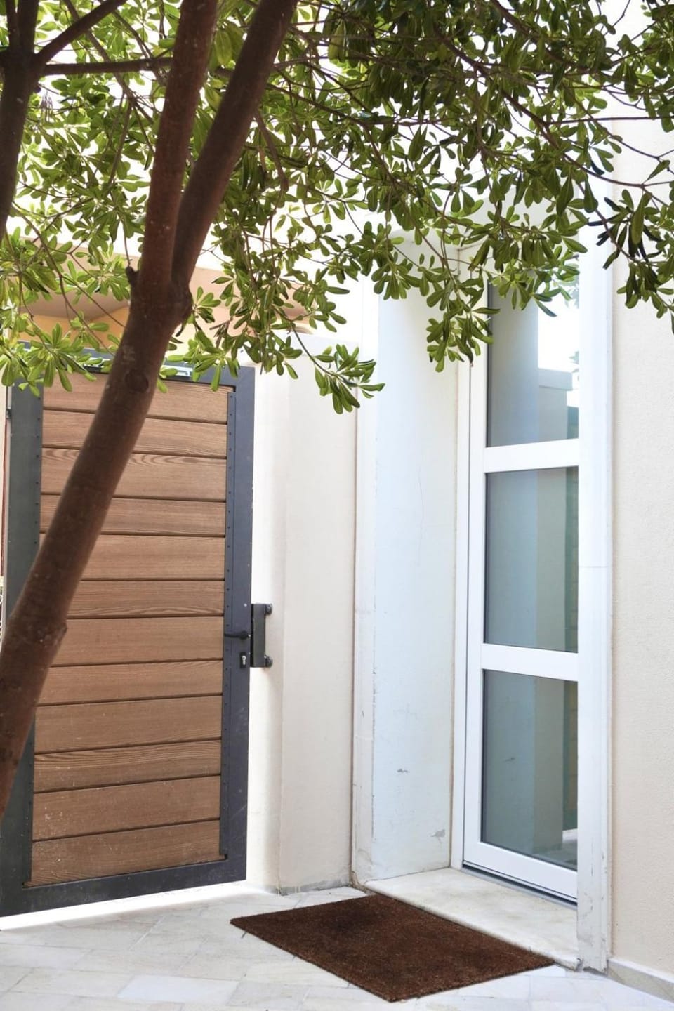 Day, Inner courtyard view