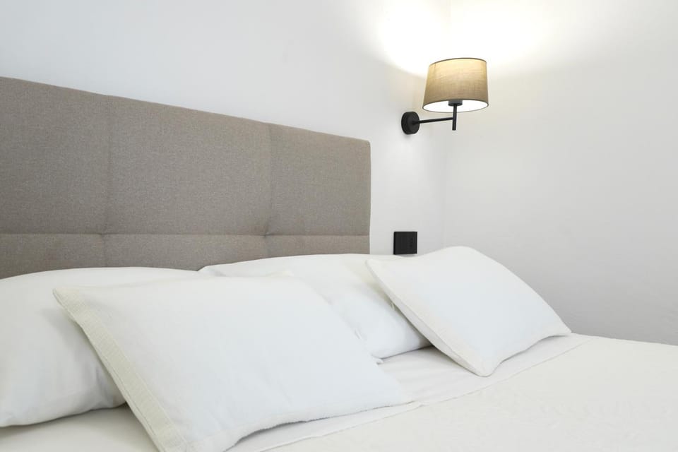 Bed, Decorative detail