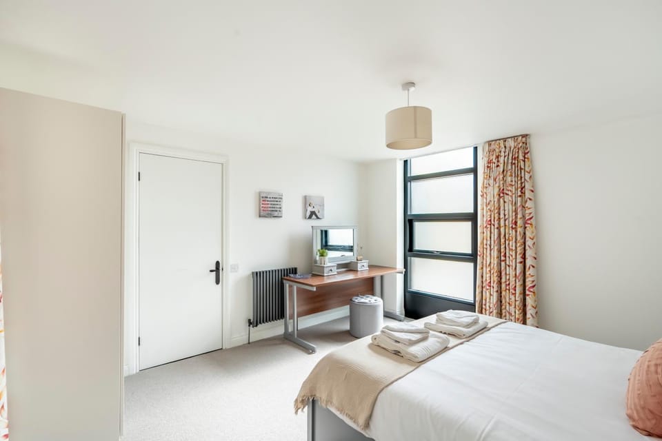 Bed, Bedroom, hair dresser, towels, wardrobe