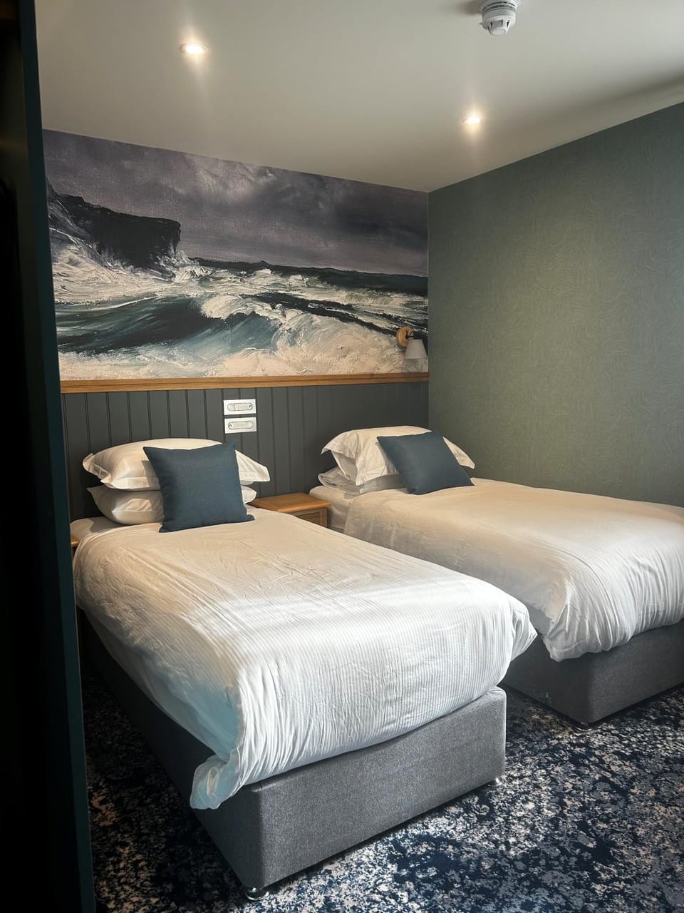 Albert Hotel Hotel in Scotland