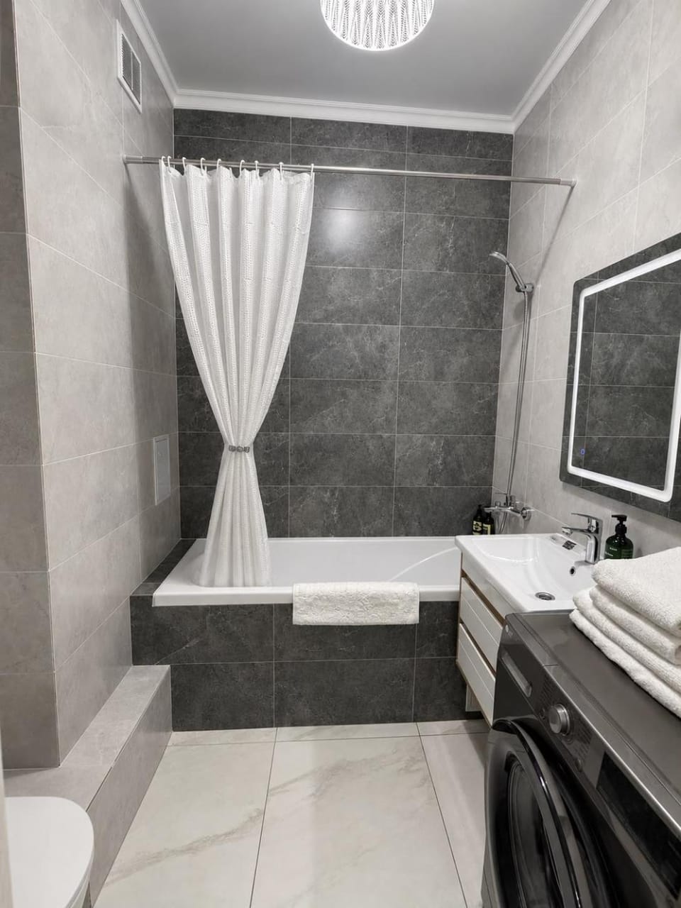 Уютные апартаменты в Nexpo City Apartment in Kazakhstan