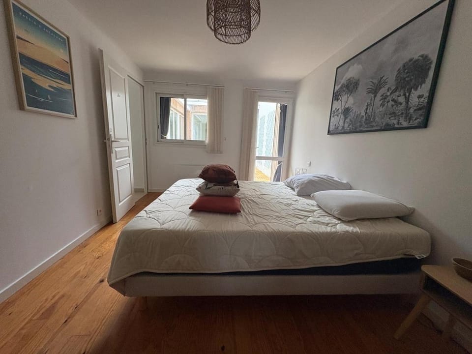Magnifique T3 à 20 m de la plage Arcachon Centre Apartment in Arcachon