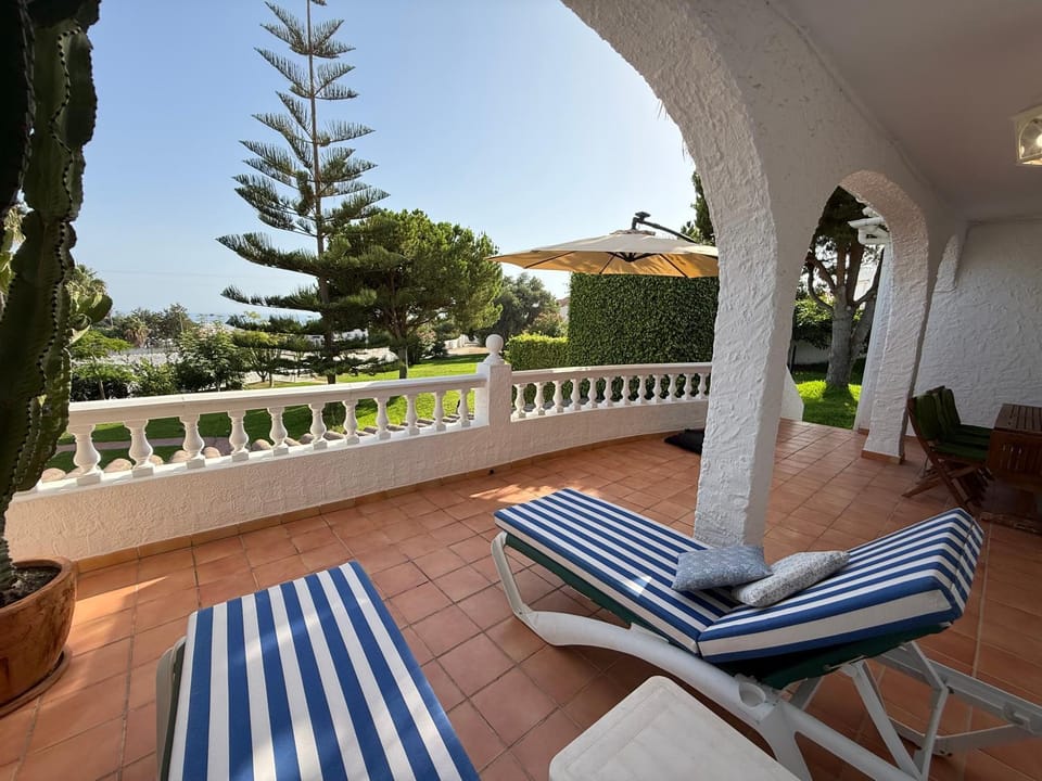 Bajamar Capistrano Apartamentos Apartment in Nerja