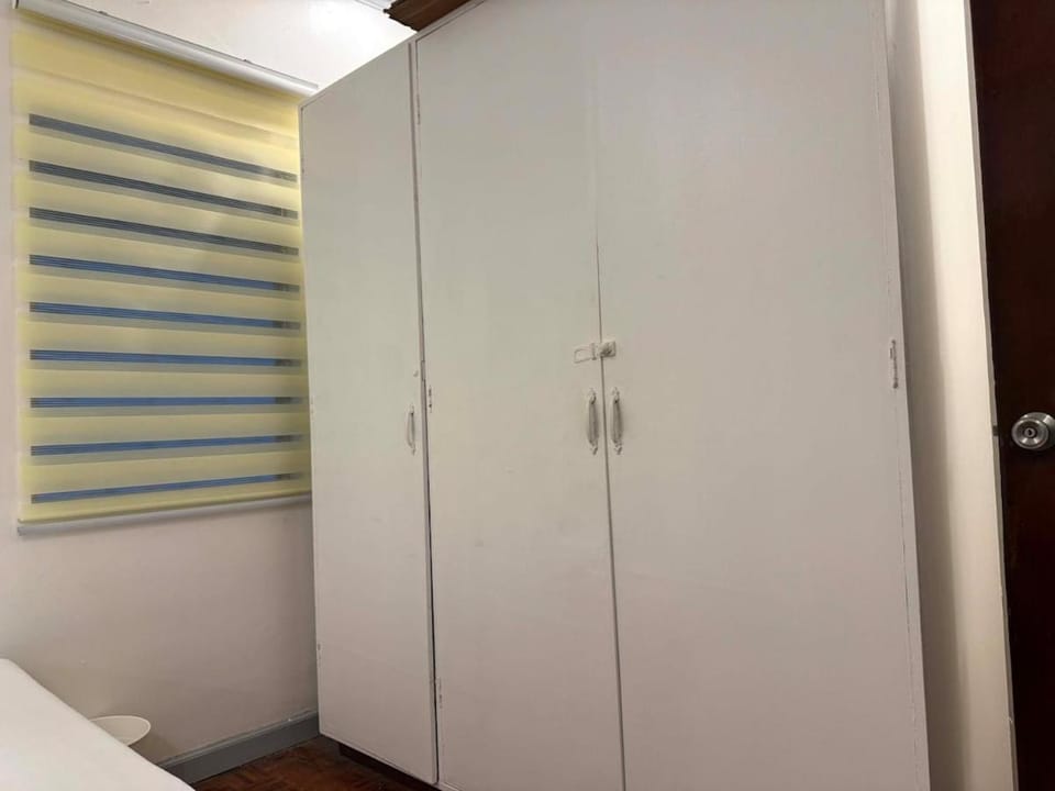 Staycation near MOA Bungalow in Las Piñas House in Las Pinas