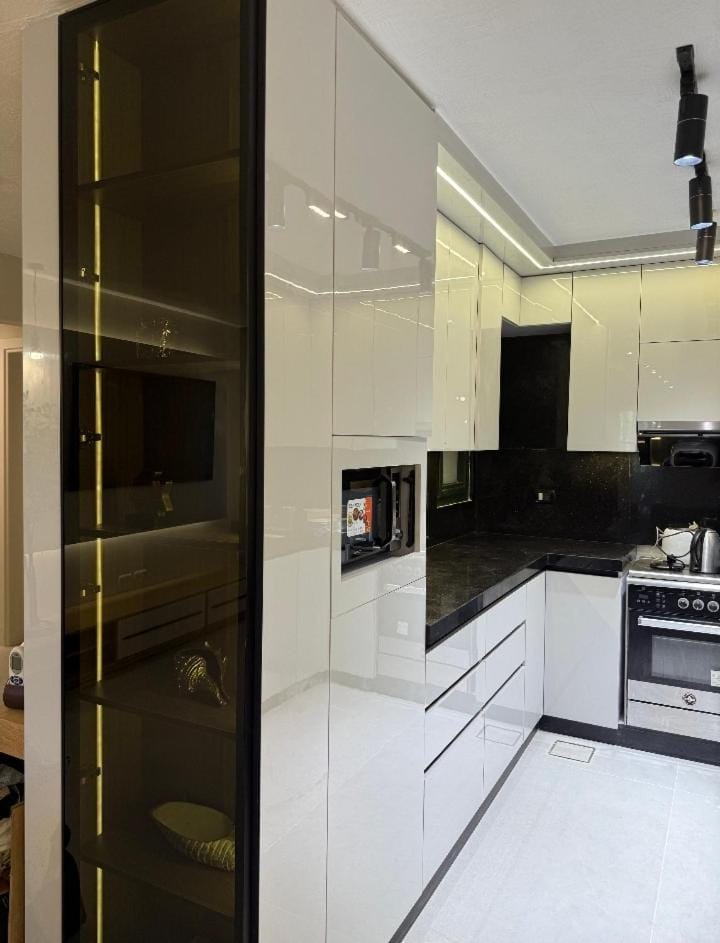 Kitchen or kitchenette, stove