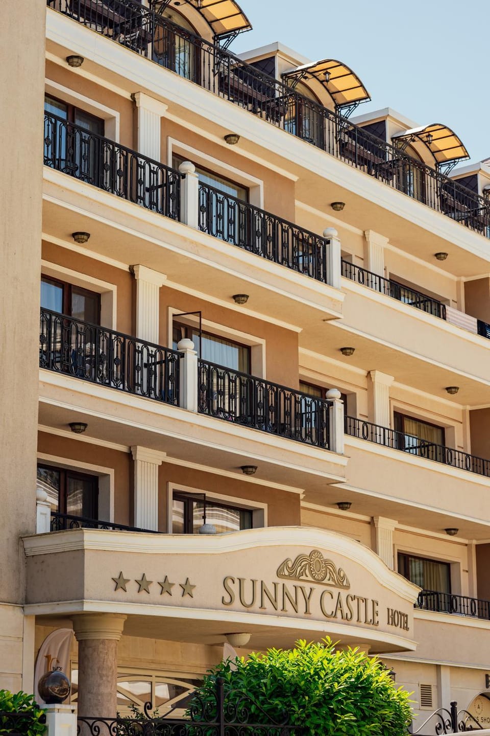 Sunny Castle Hotel - All Inclusive, Beach and Free parking Hotel in Dobrich Province, Bulgaria