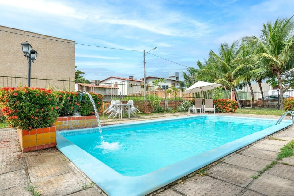 Swimming pool, Swimming pool