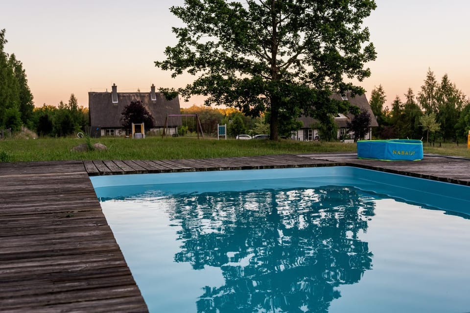 Garden, Swimming pool