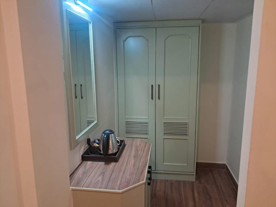 wardrobe