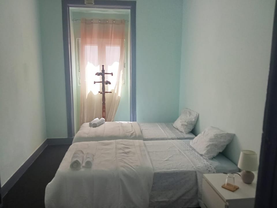 Residencial Terminal Nunxá Hostel in Santarém District, Portugal