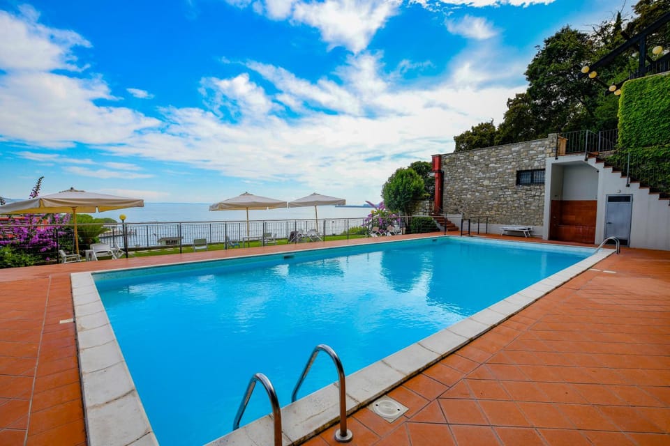 Pool view, Swimming pool, Swimming pool, Open Air Bath, Public Bath