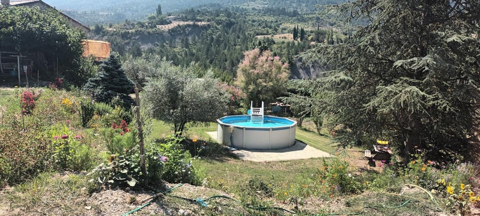 Property building, Swimming pool