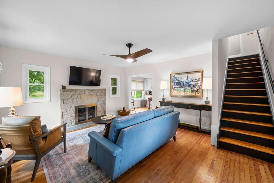 3BR Stone Farm House Parking Grill Laundry House in Florence