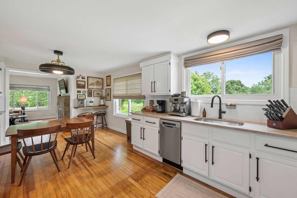 3BR Stone Farm House Parking Grill Laundry House in Florence
