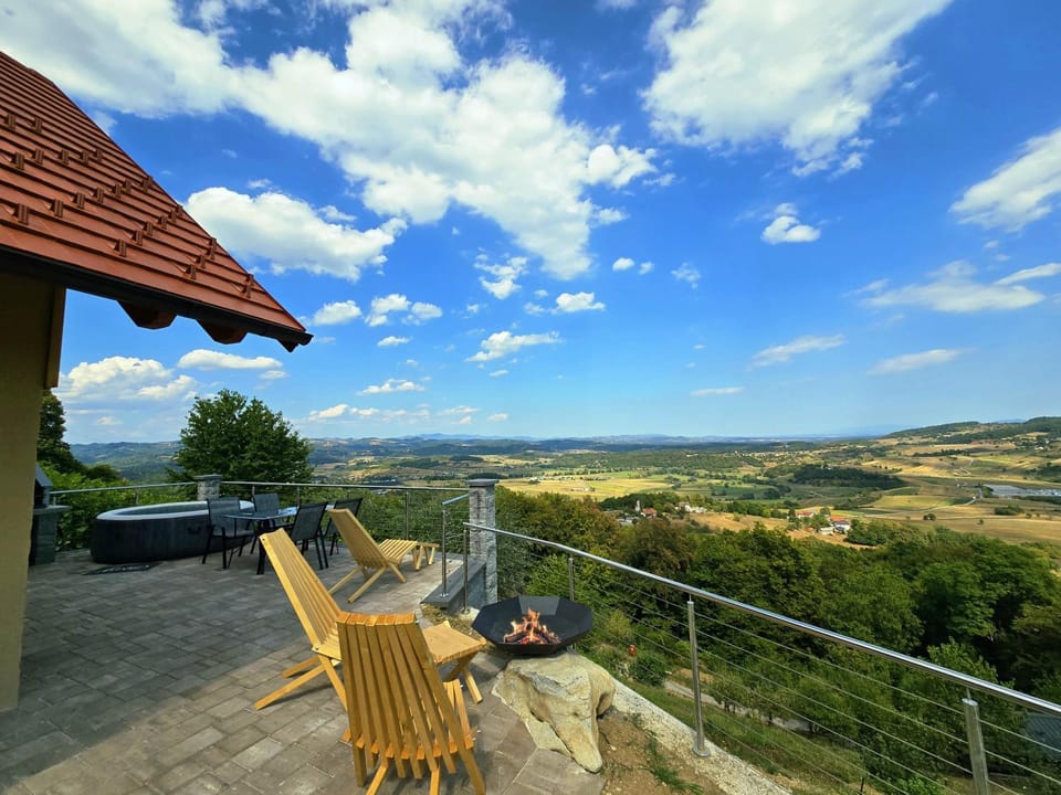 Balcony/Terrace, Balcony/Terrace