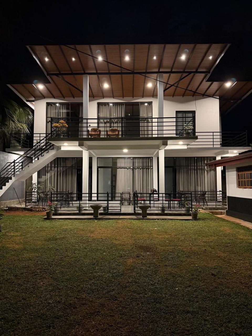 Property building, Patio, Night, Garden, View (from property/room), Balcony/Terrace, Garden view
