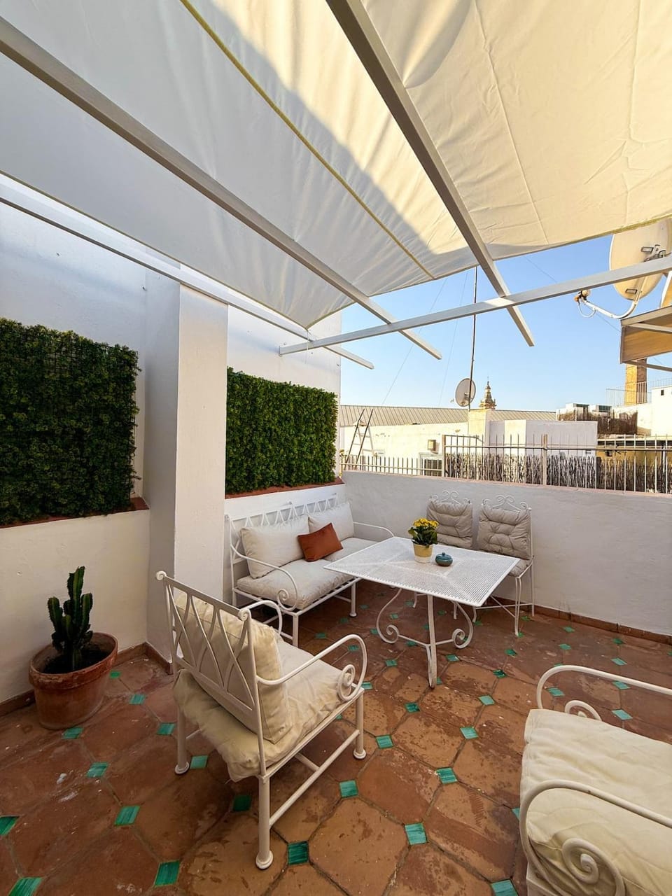 ISG Apartments El Postigo House in Seville
