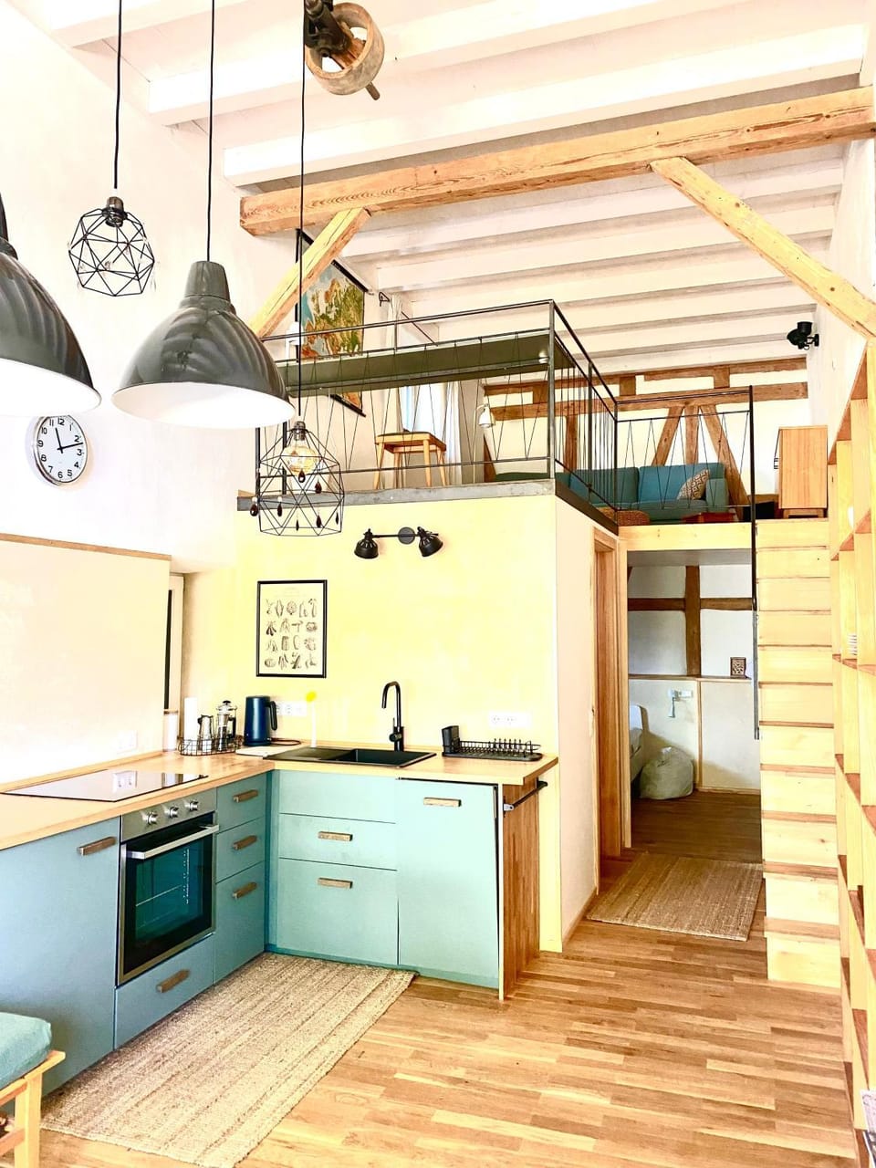 Property building, Kitchen or kitchenette, Living room