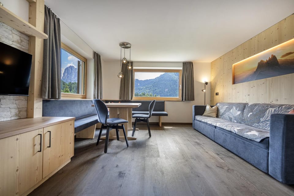 Valdussa Panoramic Apartment Apartment in Ortisei
