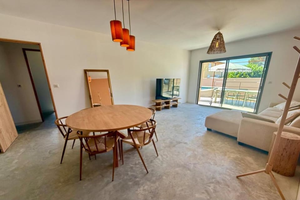 Villa neuve avec piscine et confort moderne 3 étoiles Villa in Provence