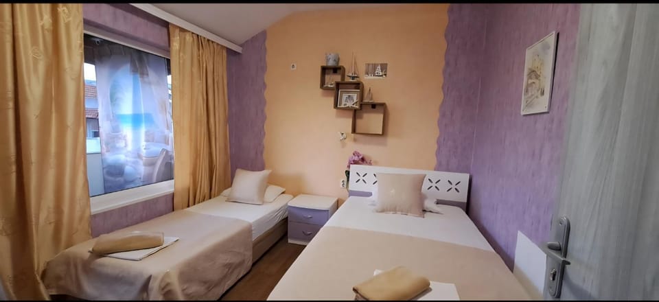 Морска звезда Поморие- къща за гости Bed and Breakfast in Pomorie