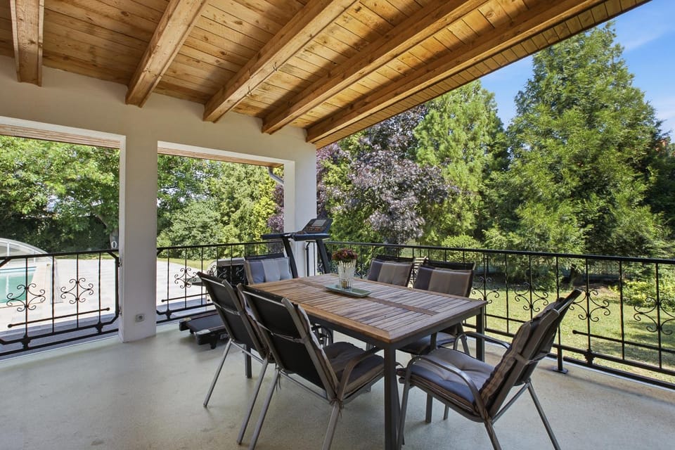 Vila v Lahošti Villa in Czechia