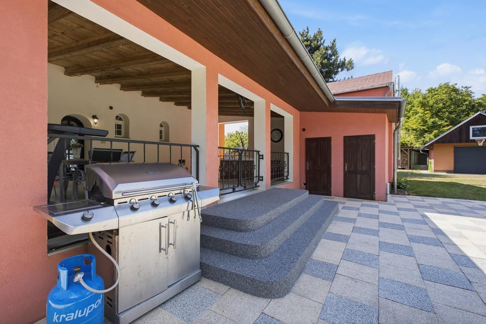 Vila v Lahošti Villa in Czechia