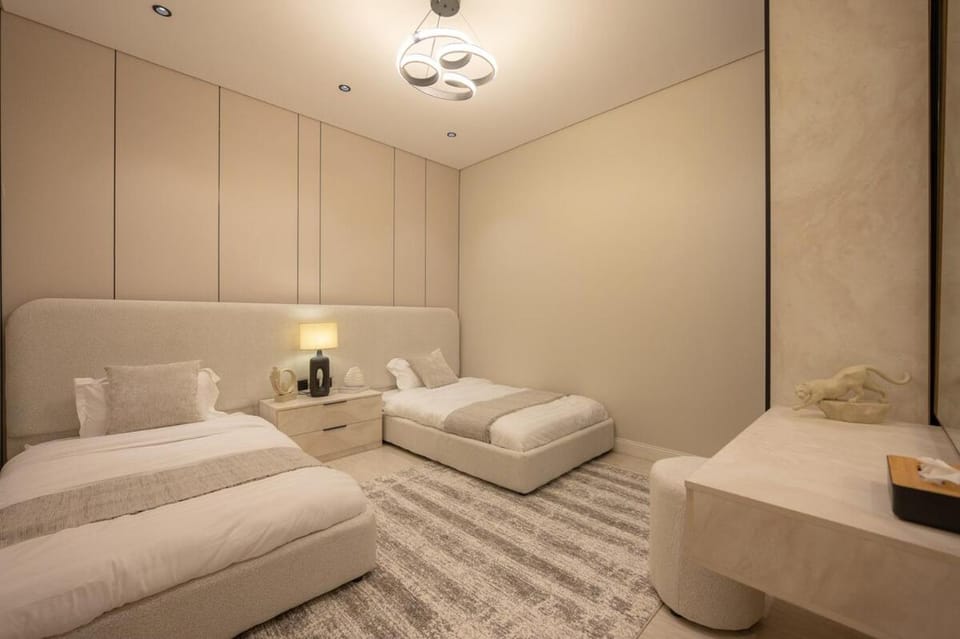 Luxury 2BR Apartment King Abdulaziz Road Self Check-In Apartment in Jeddah