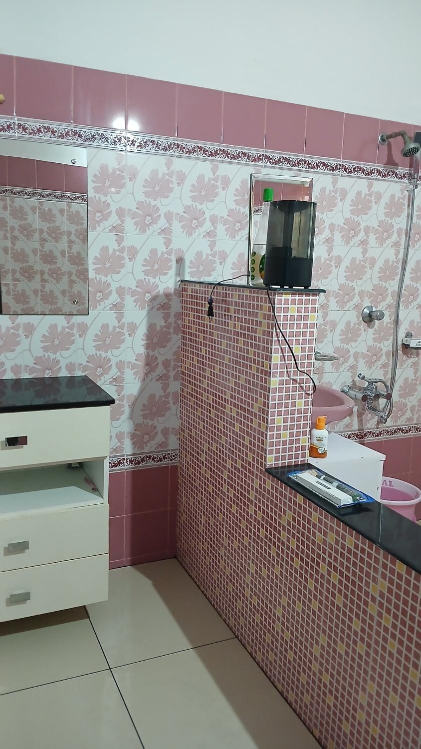 Aroodam - Riverside Retreat with 3 AC rooms 3 baths in KochiEKM Villa in Kochi