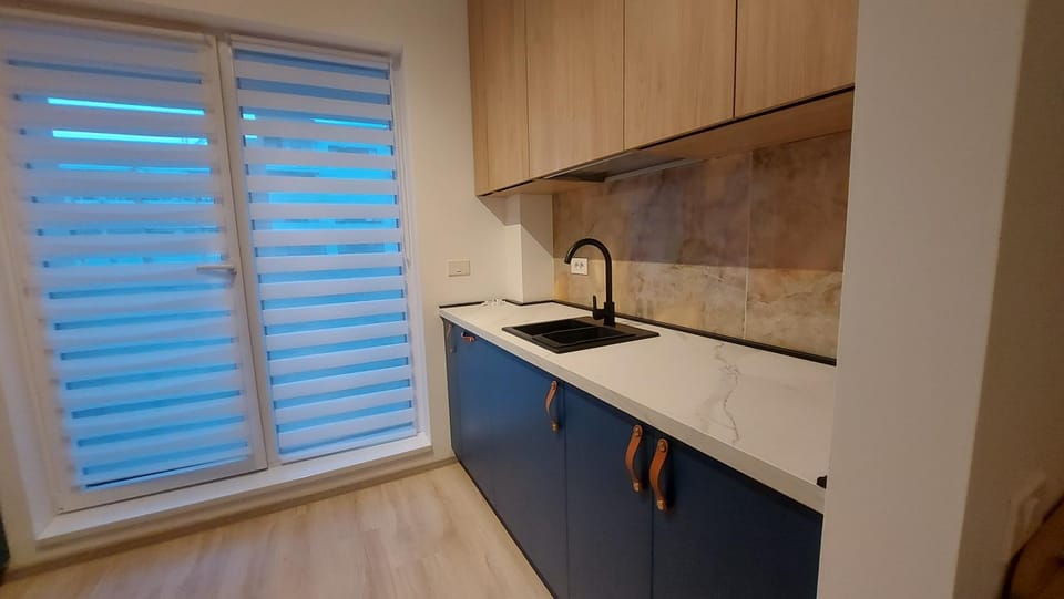 85th Pool View 2 Rooms Apartament Apartment in Romania