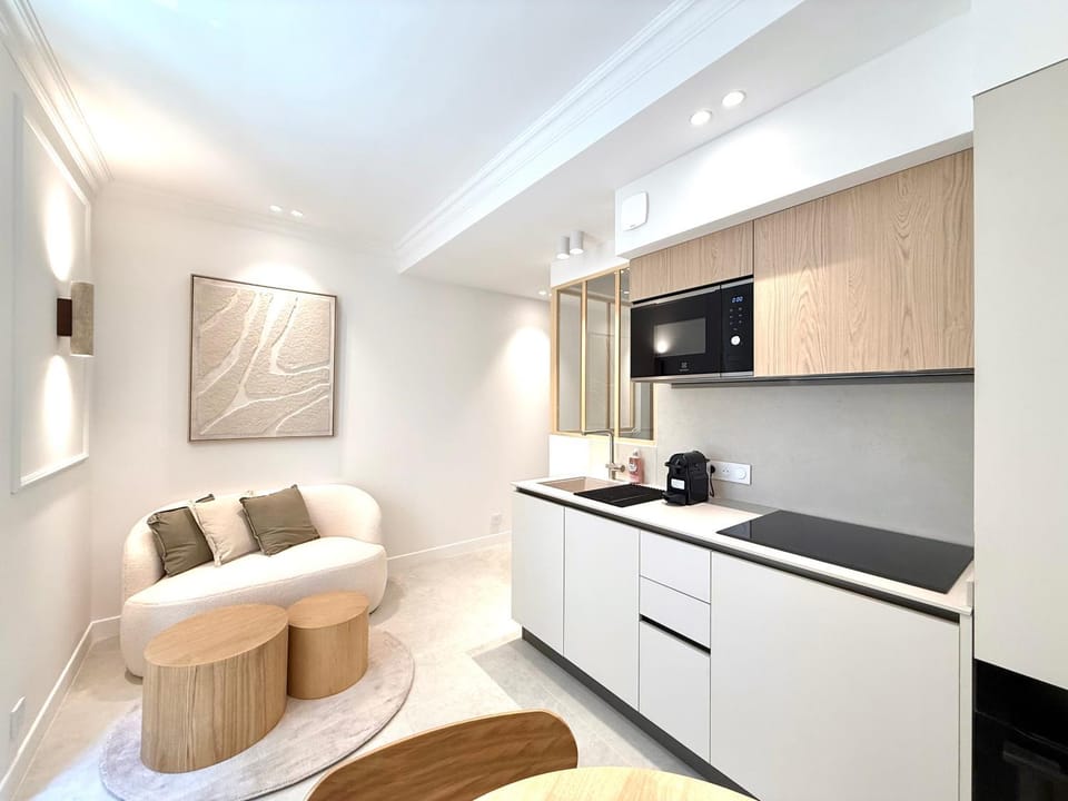 La Suite Safranier - Appartement refait à neuf au cœur du Vieil Antibes Apartment in Antibes
