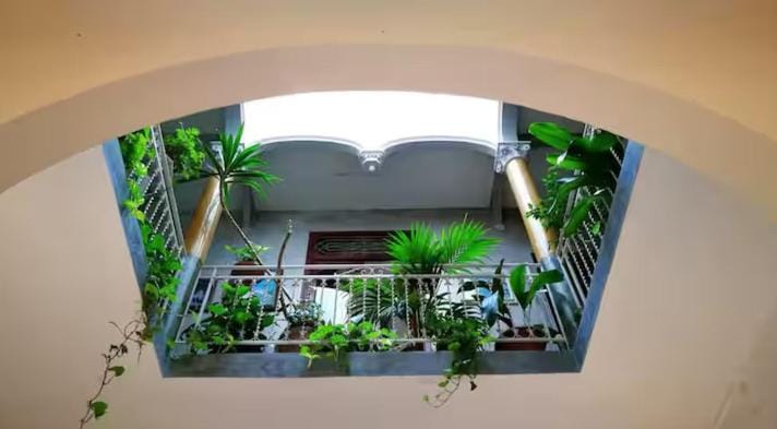 Inner courtyard view