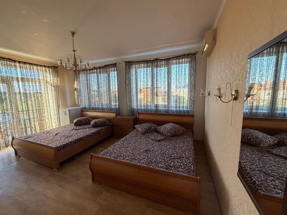 Гостьовий будинок У Семеновича 2 Bed and Breakfast in Odessa Oblast