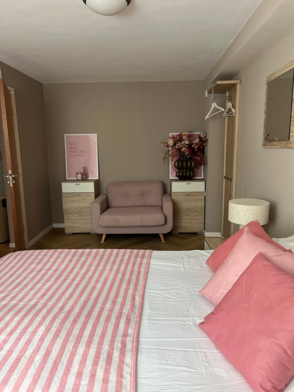Guesthouse in villa, dunes, beach & city center Bed and Breakfast in Zandvoort
