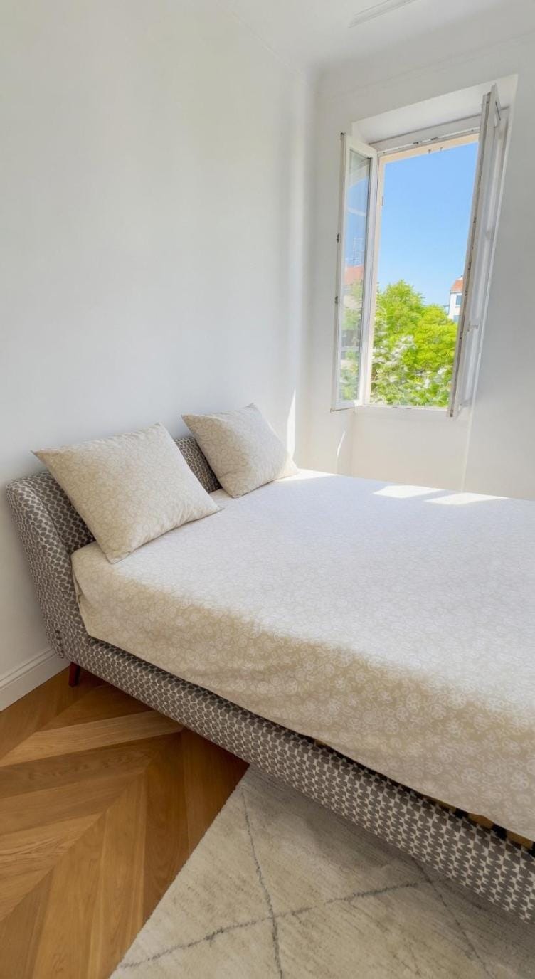 Cozy stay - sunny balcony center of Marseille Apartment in Marseille