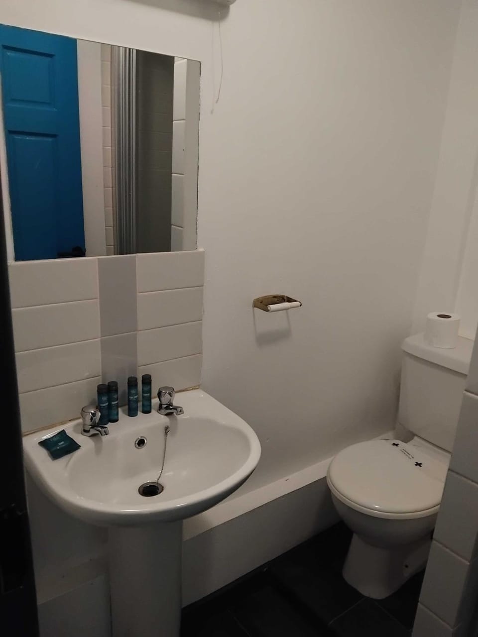 Leafy Guesthouse Close to BHX & NEC Hotel in Marston Green