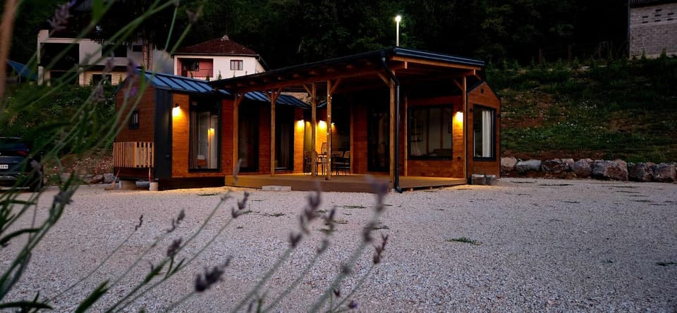 Property building, Night