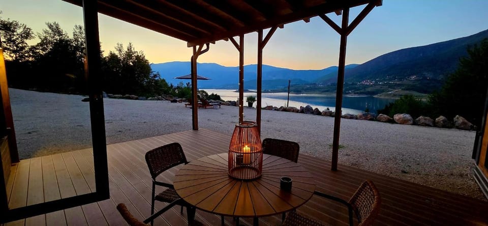 Patio, Natural landscape, View (from property/room), Balcony/Terrace, Lake view, Mountain view