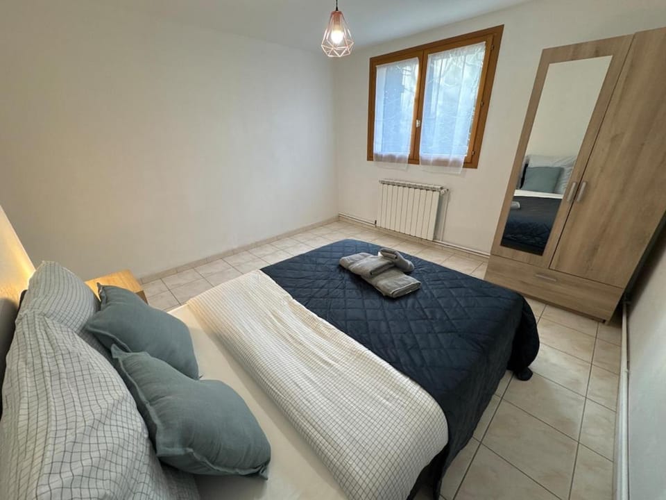 Le grand République RDC-parking stadium LDLC Arena Apartment in Auvergne-Rhône-Alpes