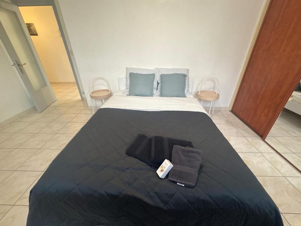 Le grand République RDC-parking stadium LDLC Arena Apartment in Auvergne-Rhône-Alpes