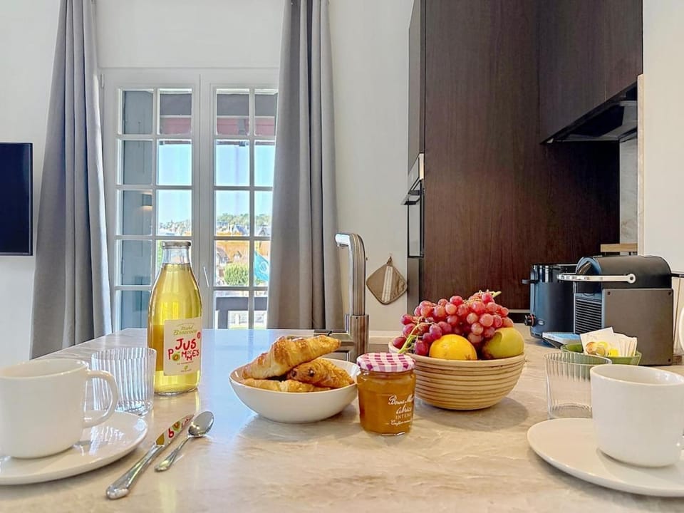 Le Morny Suites Your Host Helper Apartment in Deauville
