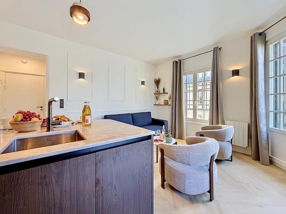 Le Morny Suites Your Host Helper Apartment in Deauville